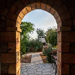 Myrto Villas 4* Stoúpa