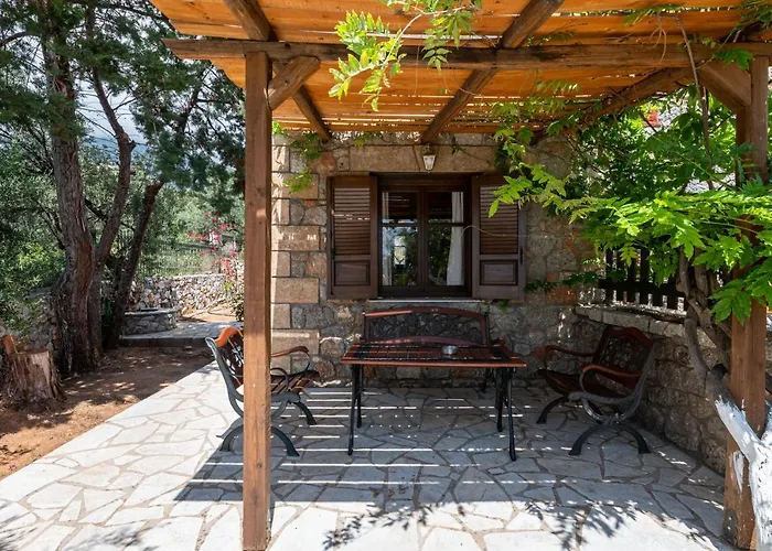 Myrto Villas 4* Stoúpa