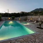 Myrto Villas
