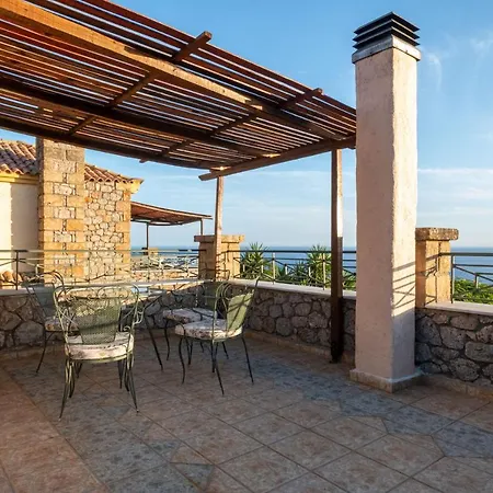 شقة فندقية Myrto Villas 4*