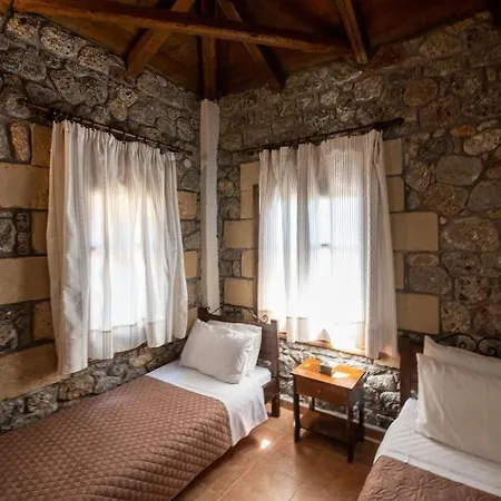 Ξενοδοχείο με διαμερίσματα Myrto Villas