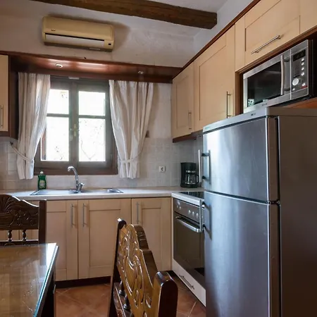 شقة فندقية Myrto Villas Stoúpa