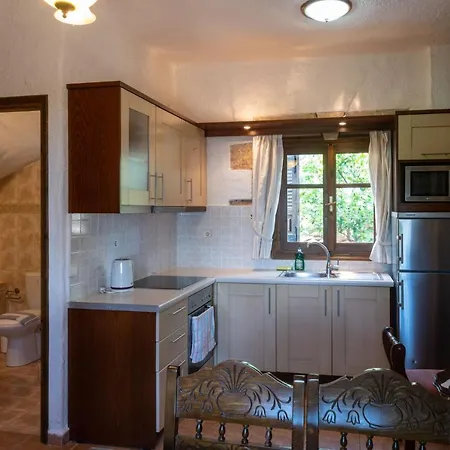 Myrto Villas Ξενοδοχείο με διαμερίσματα 4*