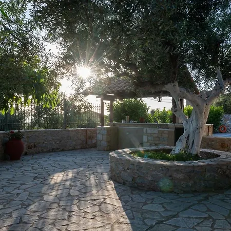 Ξενοδοχείο με διαμερίσματα Myrto Villas Στούπα