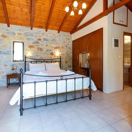 Myrto Villas 公寓式酒店 *