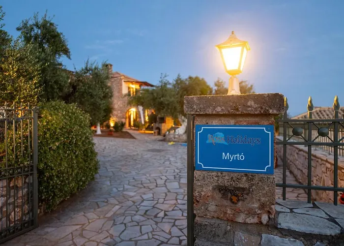 Myrto Villas 4*