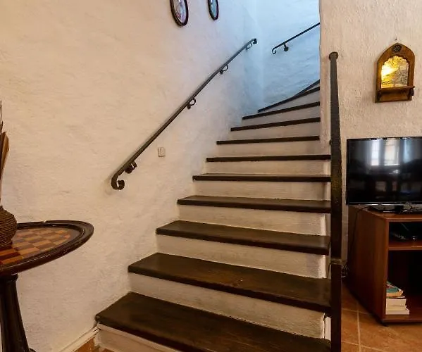 Myrto Villas Apart-hotel 4*